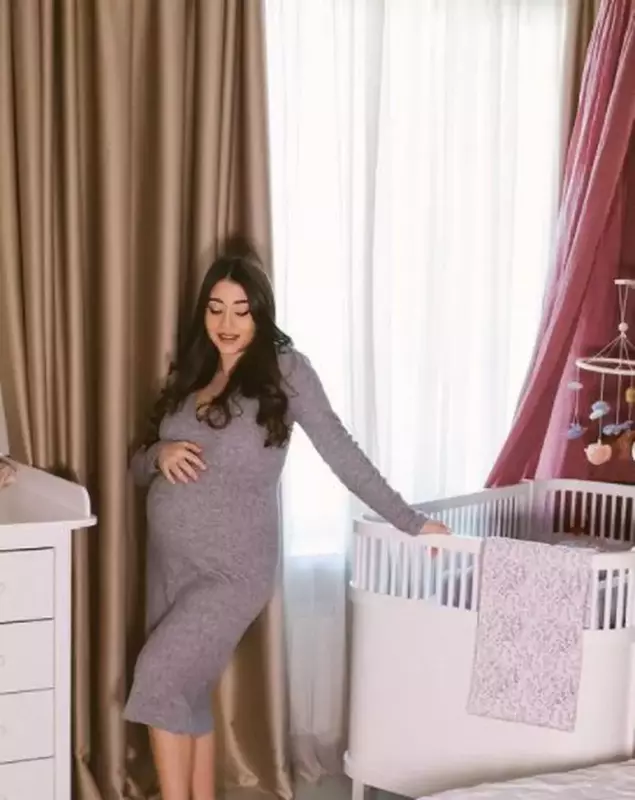 nicole-cherry-camera-fetita-1