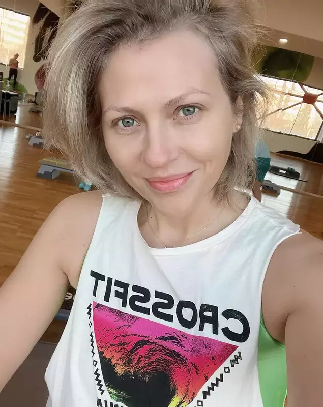 mirela-vaida-la-sala