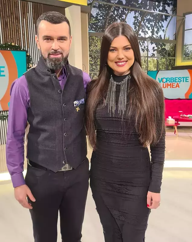 2698233784523954729192172817401850421352293n