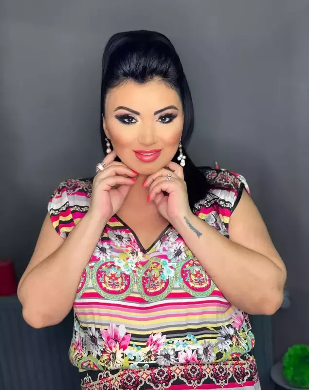 adriana-bahmuteanu-2