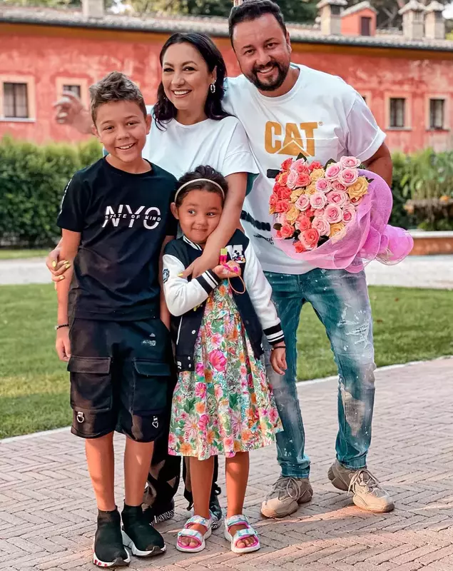 andra-si-catalin-maruta-bani-6