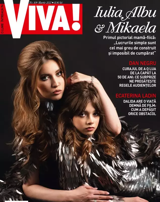 iulia-albu-si-mikaela-coperta-viva