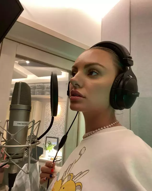 alexandra-stan-turneu-in-sua-4