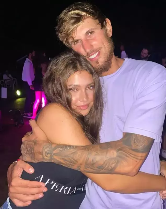 2822032047716725376069908967452147601113771n