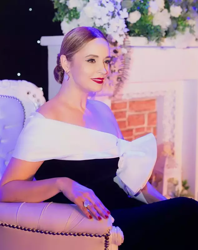 andreea-marin-covid-2