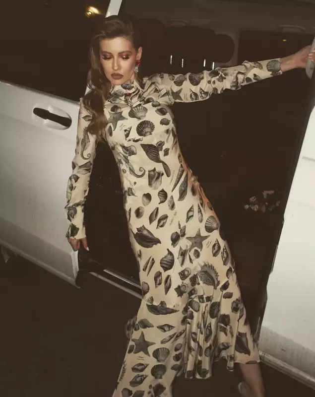 iulia-albu-rochie-diferite-scoici-stilizate-editia-7-splash-vedete-la-apa-sezonul-5