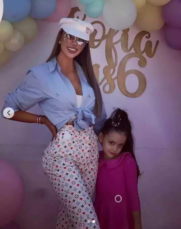 bianca-dragusanu-petrecere-sofia-6-1