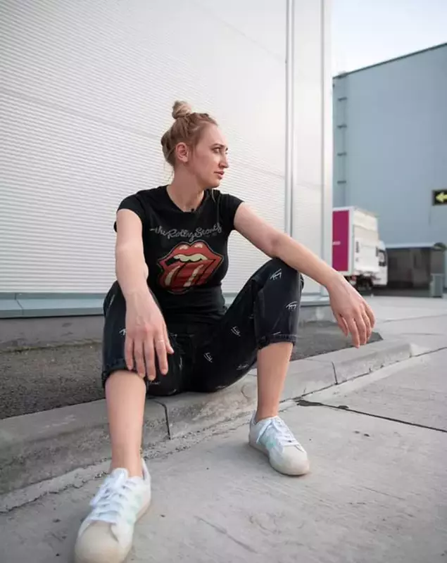 ilona-brezoianu-singura-nu-are-iubit-5