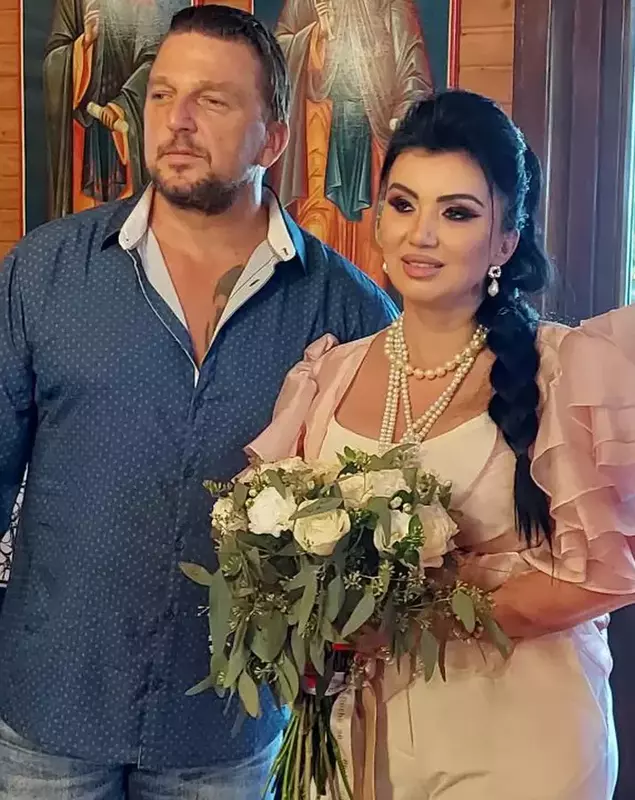 adriana-bahmuteanu-si-iubitul-2