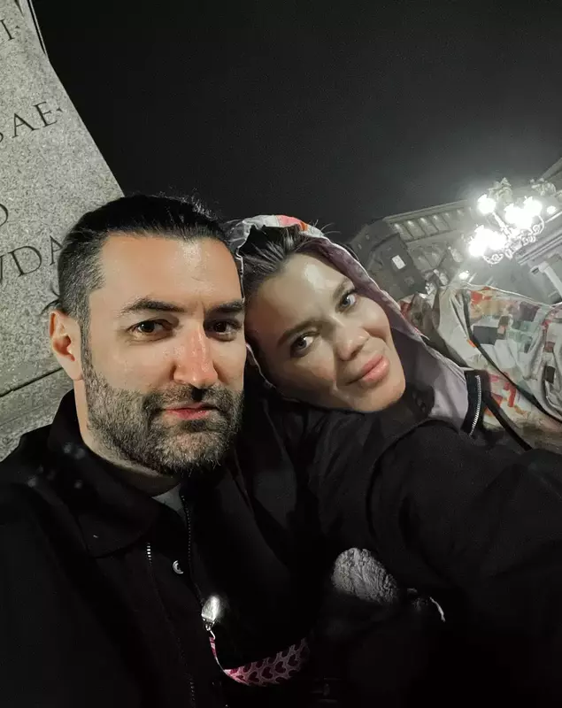 gina-pistol-si-smiley-parinti-4