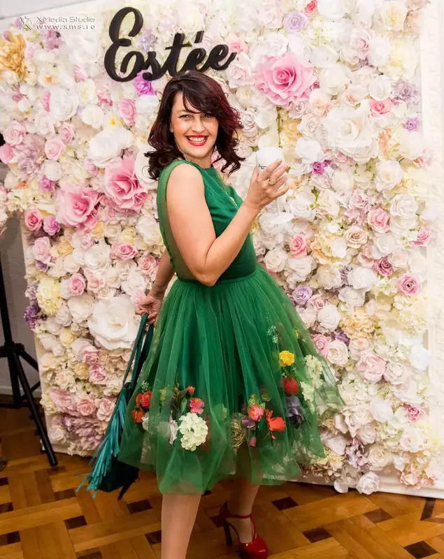 rona-hartner-e-singura-3