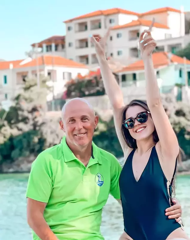 mugur-mihaescu-si-fiica-lui-2