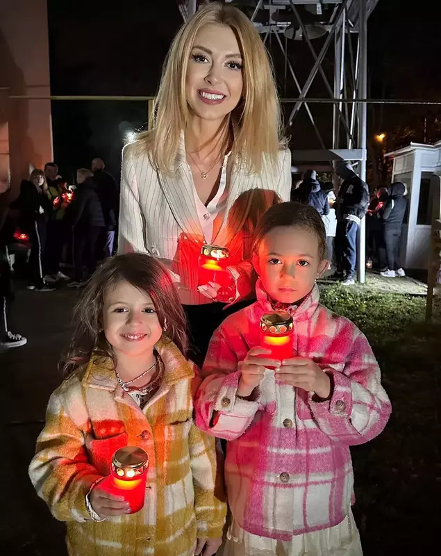 andreea-balan-si-fetele-1