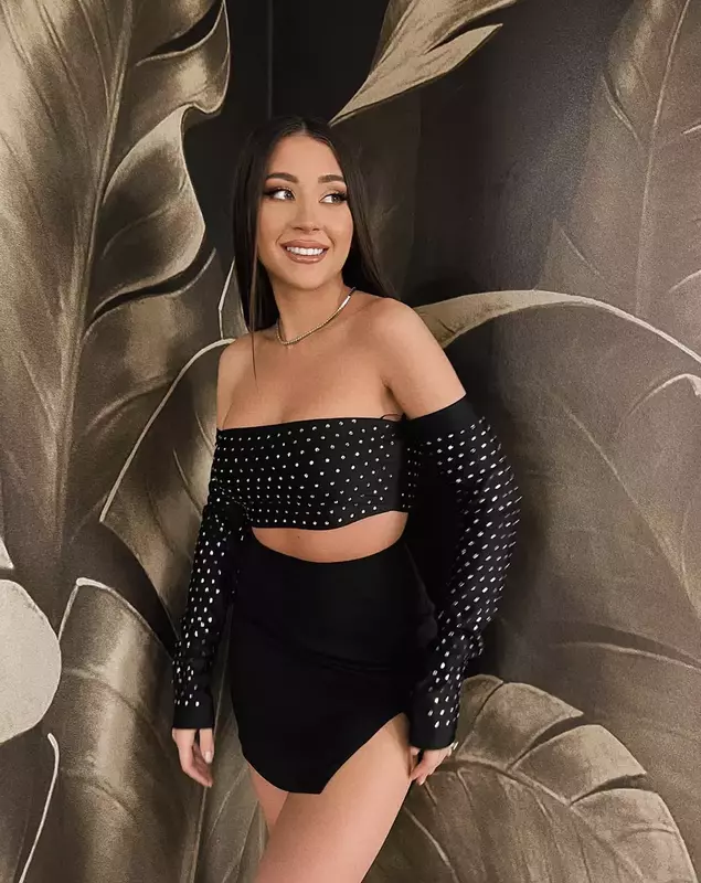 nicole-cherry-slaba-3