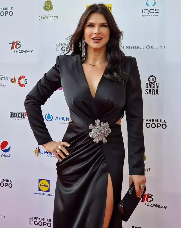 34341843110117403564999566703228372198405225n