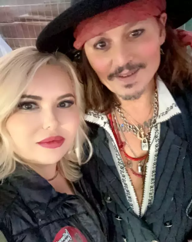 viorica-de-la-clejani-si-johnny-depp-1