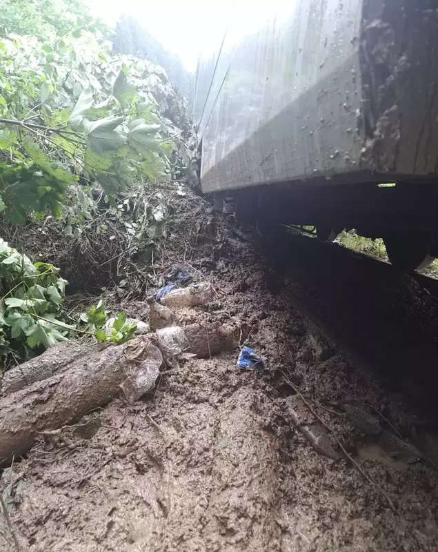 tren-blocat-suceava-0