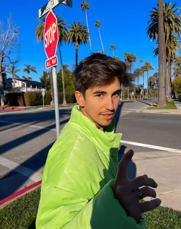 3308294206100933704494932923355804796075000n