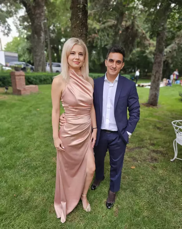 3585390218279709020180368715991867255446445n