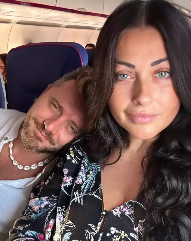 gabriela-cristea-si-tavi-clonda-1