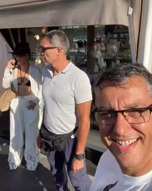 jennifer-lopez-in-capri-si-cristi-brancu-1