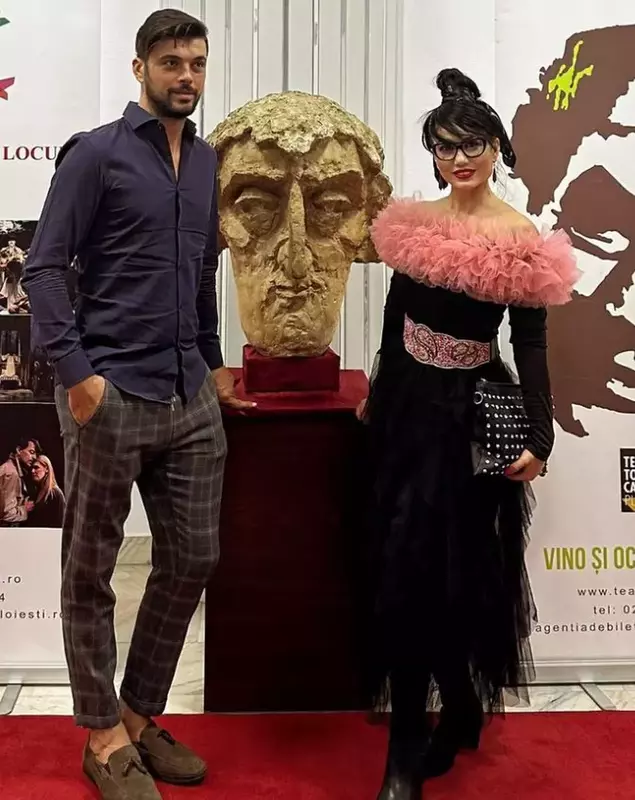 Marius Elisei și iubita (1)