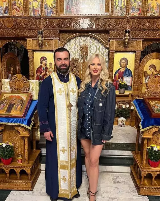 Andreea Bănică (31)