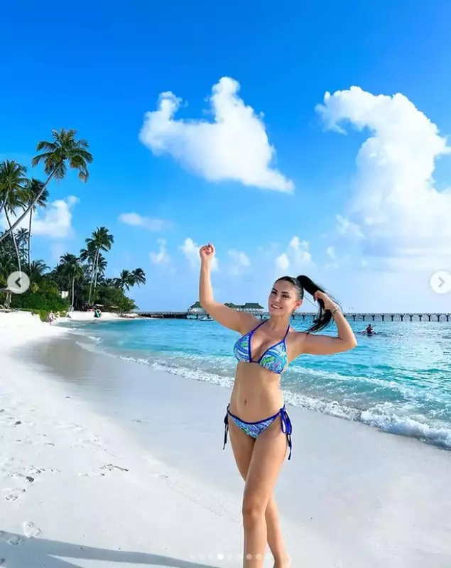 andreea-mantea-costum-de-baie-4
