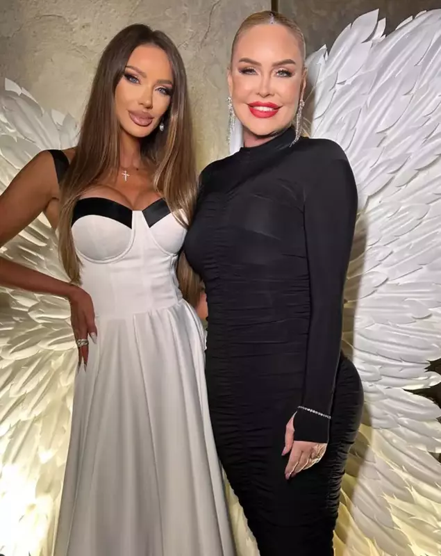 bianca-dragusanu-petrecere-vica-blochina