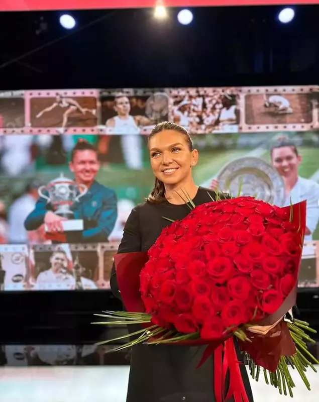 simona-halep-tinuta-3