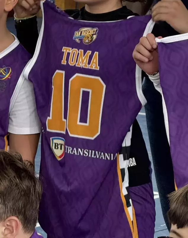 toma-baiat-adoptat-horia-brenciu-1