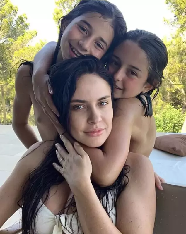 6b3ed800-d934-44e0-849e-cb1f6dd7c85c