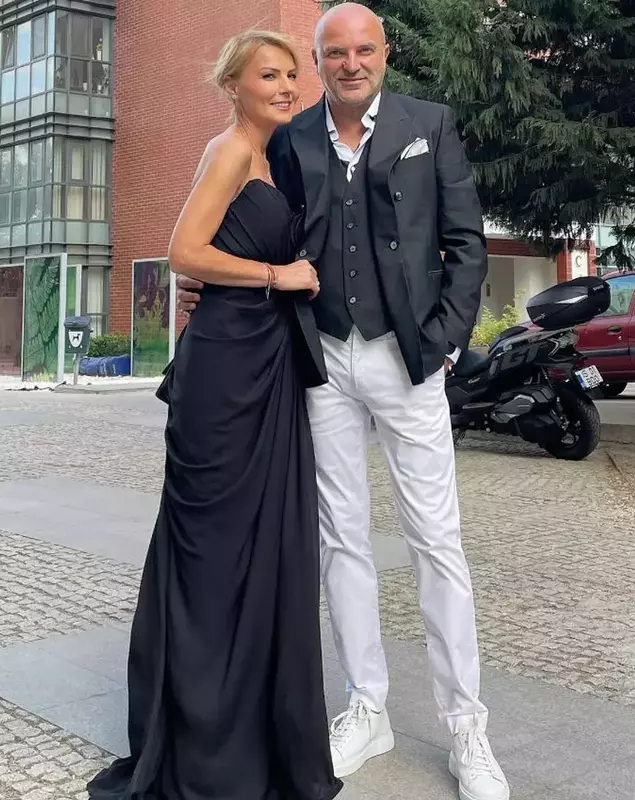 Dan Capatos și soția sa, Monica (1)