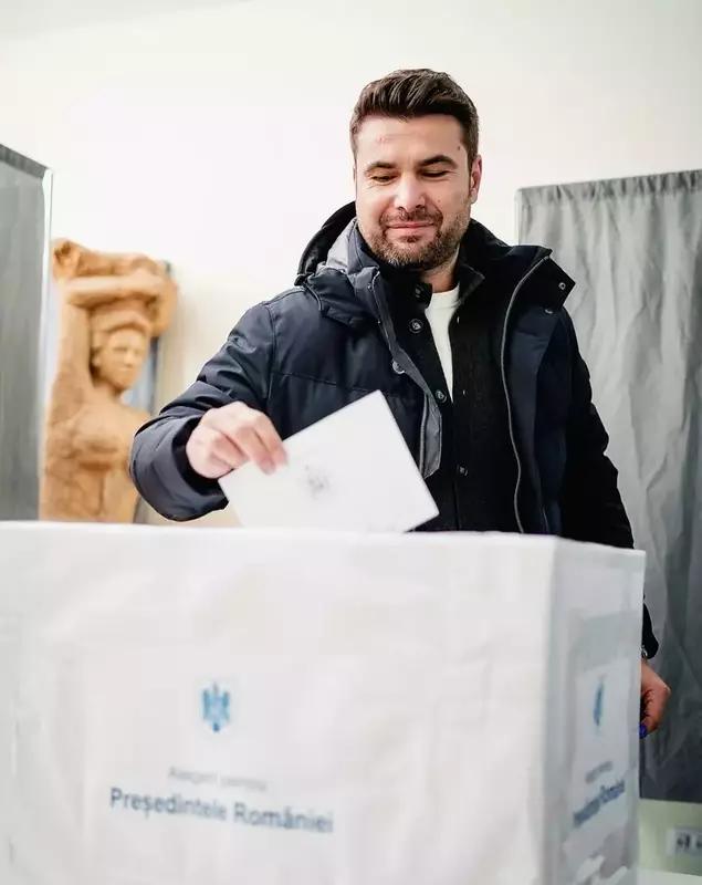 Vedetele votează alegeri 2024 (7)