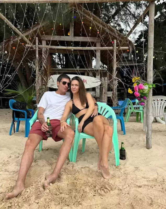 adela popescu radu valcan thailanda 9