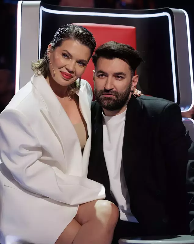 gina pistol smiley vocea romaniei 3