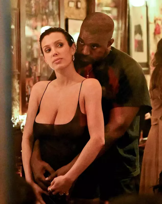 Cine este Bianca Censori, soția lui Kanye West. A șocat mereu cu aparițiile ei mult prea îndrăznețe