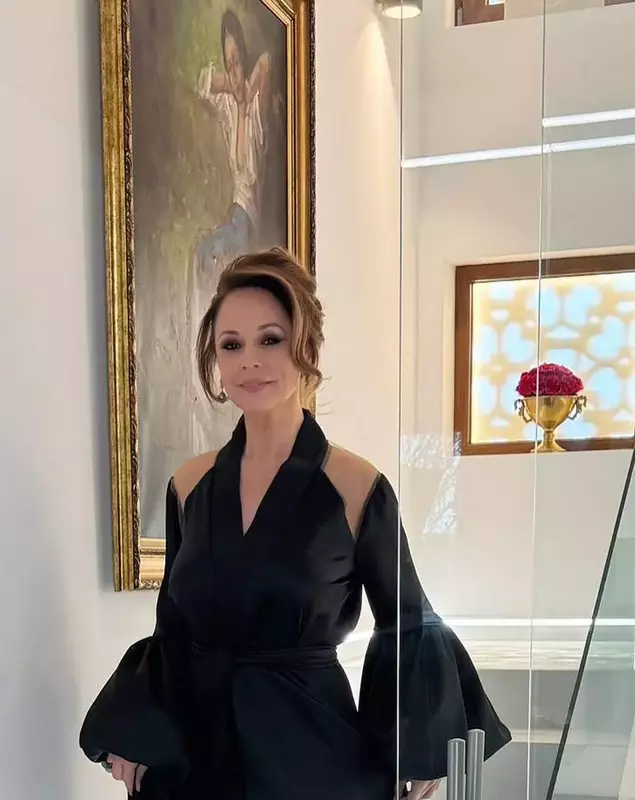 Andreea Marin acasa