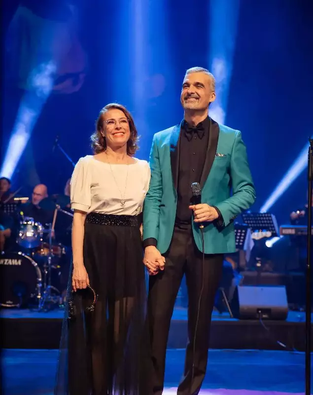 Aurelian temisan si Monica Davidescu