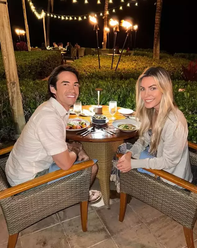crystal hefner si logodnicul 3