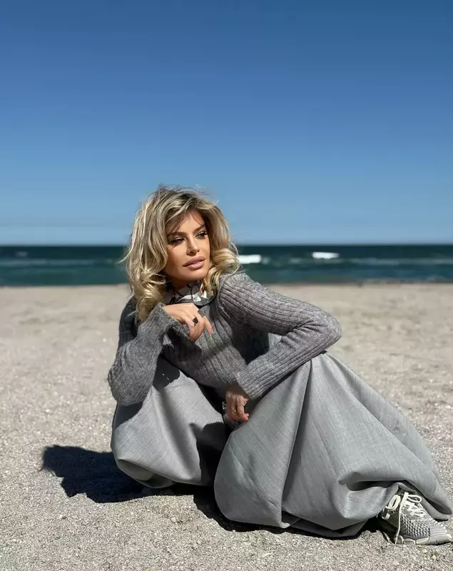loredana groza la plaja 14