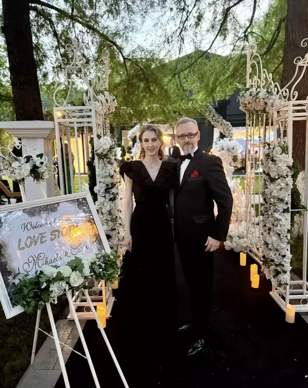 Mihai Albu și Elena, soția lui
