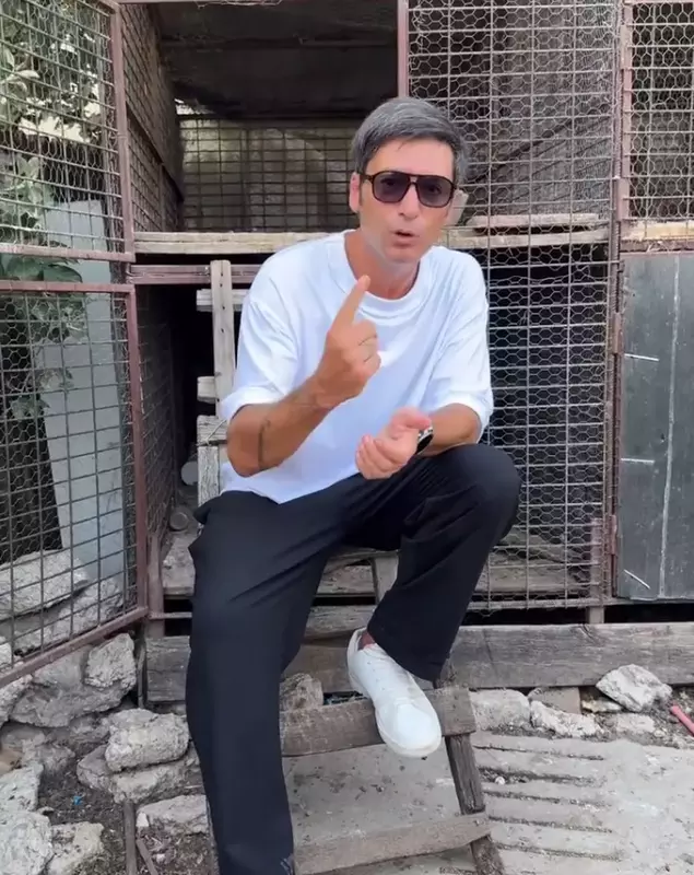 Radu Valcan in cotetul de gaini 5