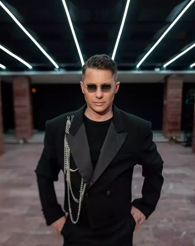 Adrian Sină (Akcent)