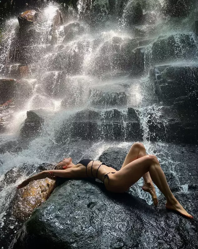 Alexandra Predescu (25 de ani) este una dintre stelele în ascensiune ale scrimei românești. Foto: Instagram