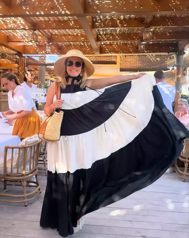 Andreea Esca în vacanță (4)