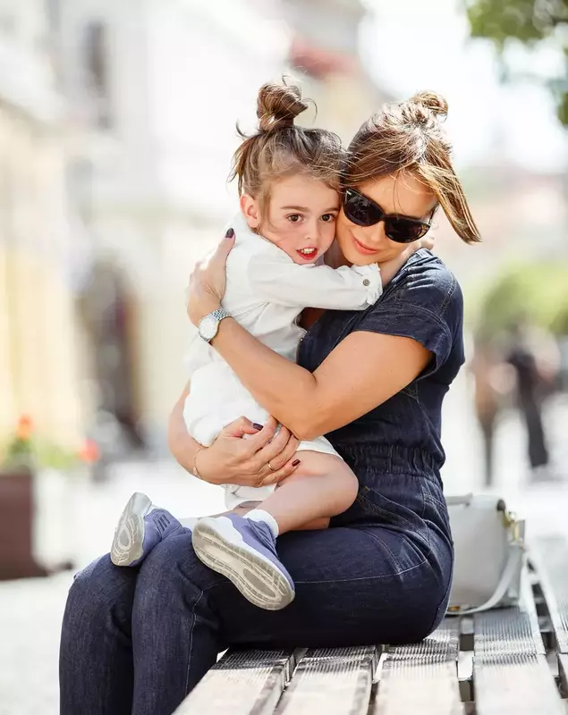 magda palimariu si baietelul ei 1