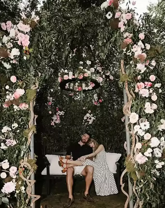 Taylor Swift și Travis Kelce 3