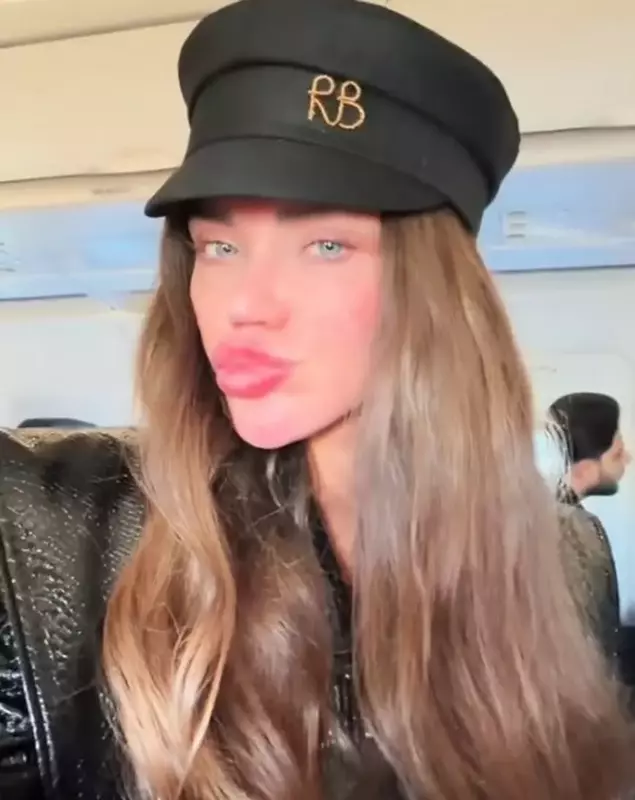 Bianca Drăgușanu nemachiată (2)