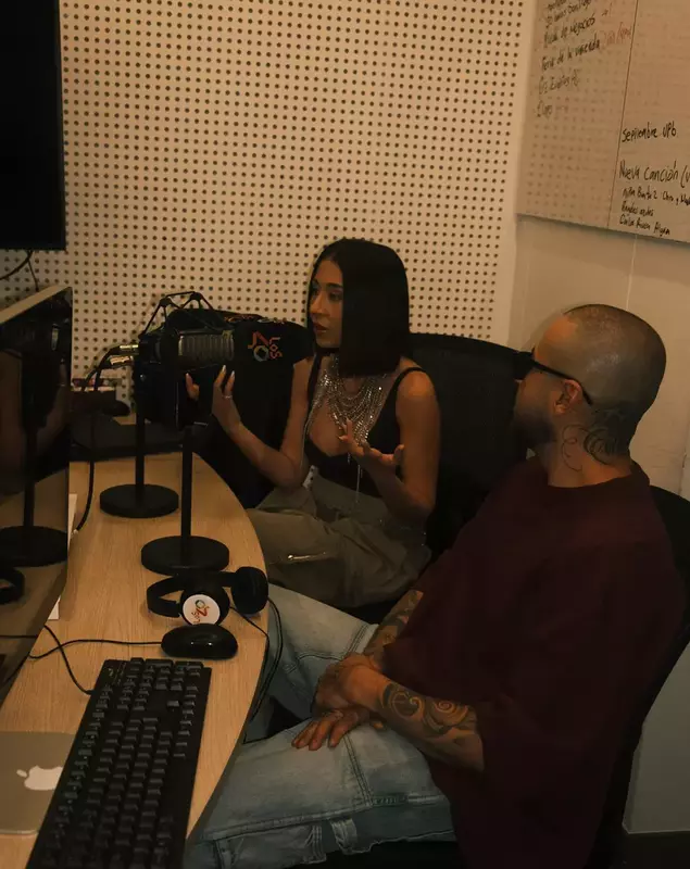 Nicole Cherry în Medellin (Columbia)